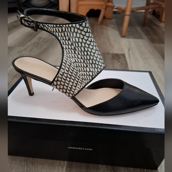 Nine West heels Shoes Womens Snake Print New with defects Size 7.5 - Picture 2 of 13